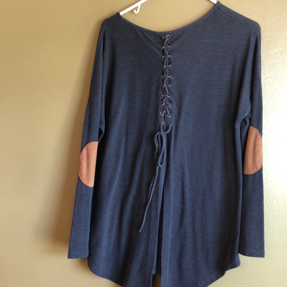 Light sweater shirt